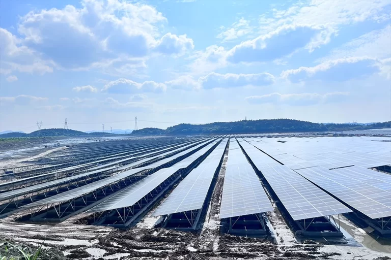 Proyecto Fotovoltaico de Liyujiang de 60MW China Resources Power
